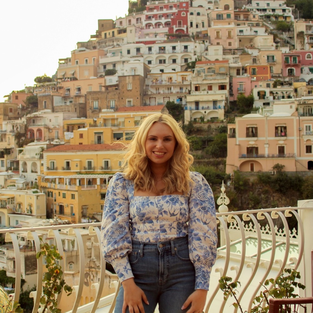 Meet your Posher, Lauren